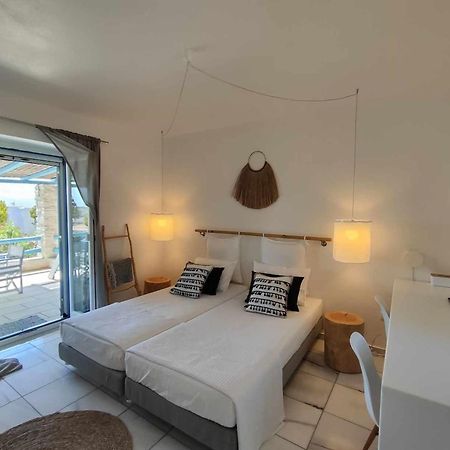 Island Magic - Seaview Villa With Jacuzzi Pool Ambelas Bagian luar foto