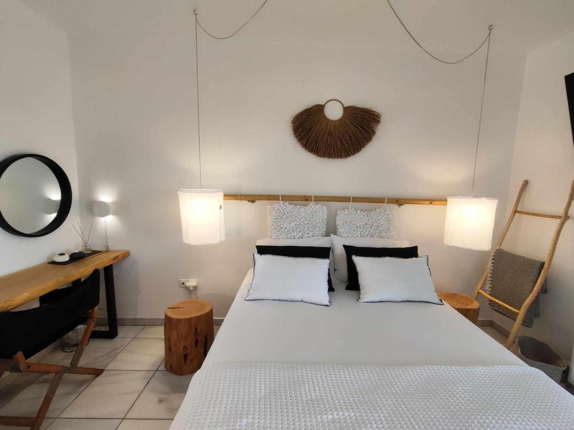 Island Magic - Seaview Villa With Jacuzzi Pool Ambelas Bagian luar foto
